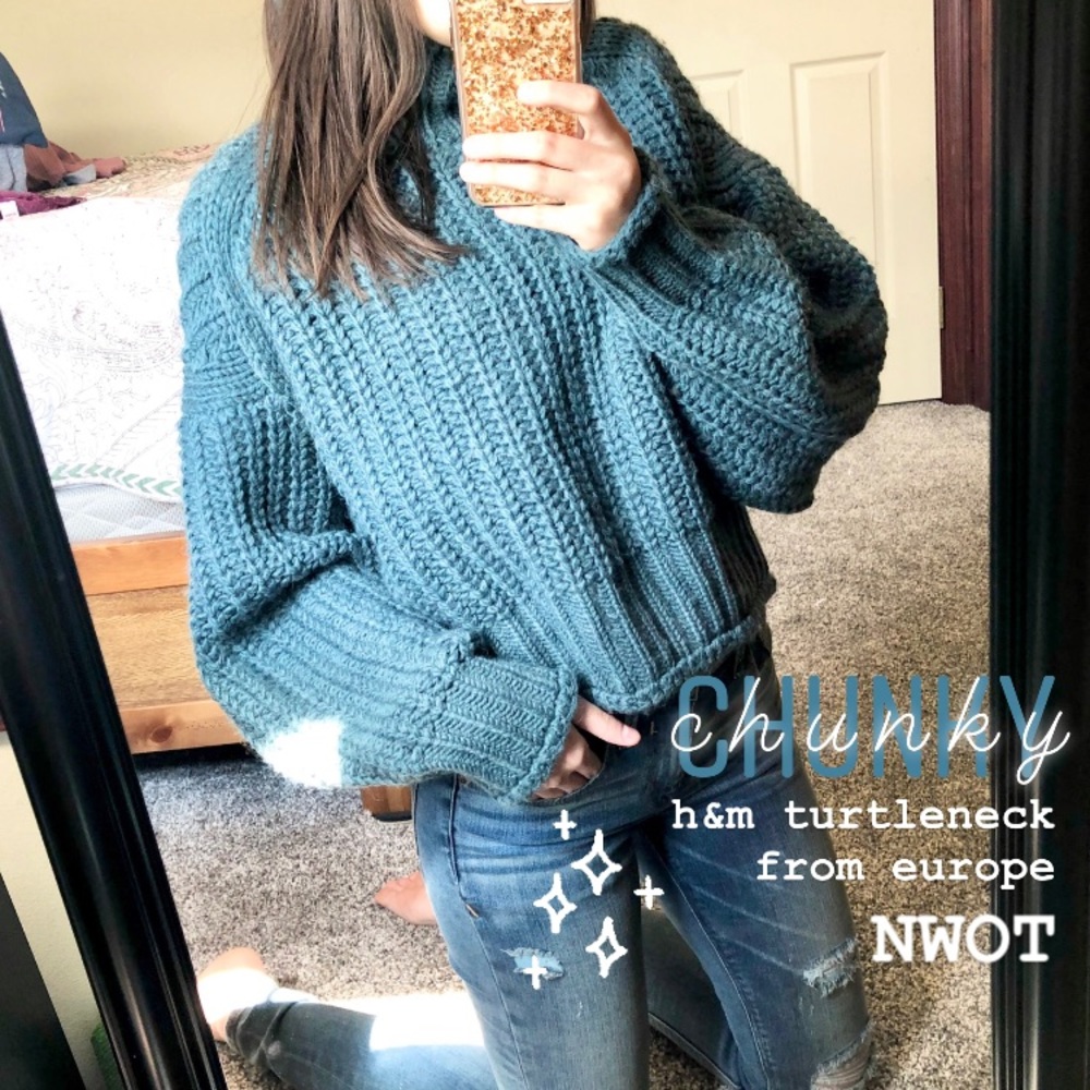 Chunky Blue H&M Turtleneck Sweater